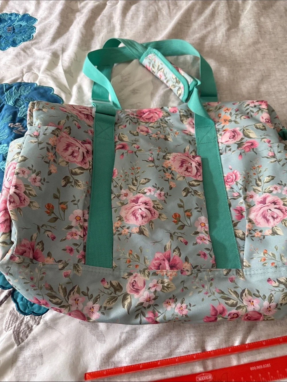 Shylero Floral Notebook Tote Bag in Aqua with Pink Roses